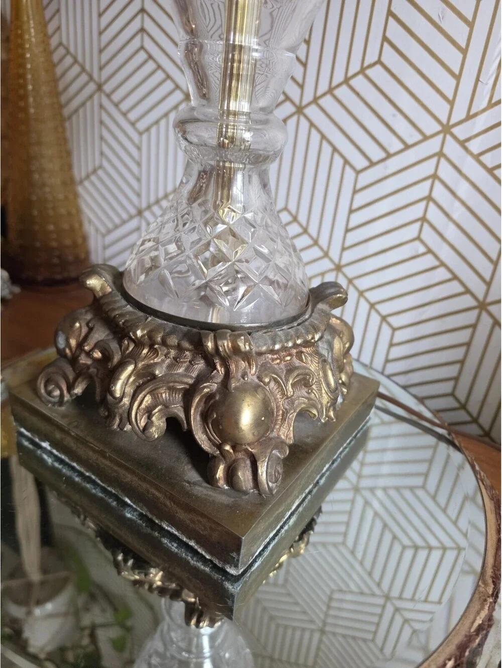 Vintage Hollywood Regency Brass And Cut Crystal And Glass Tall Table Lamp